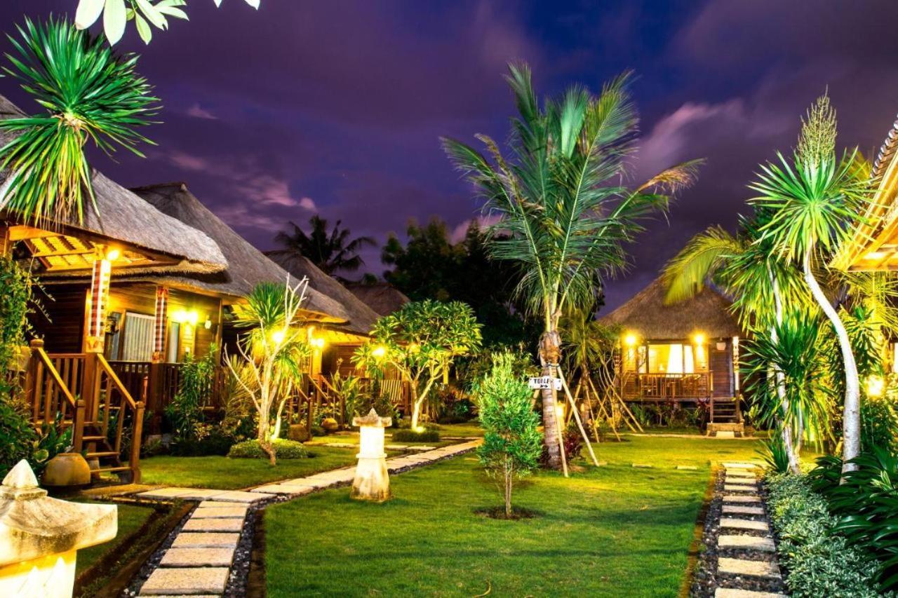Koji Garden Huts Hotel Нуса Лембонган Екстериор снимка