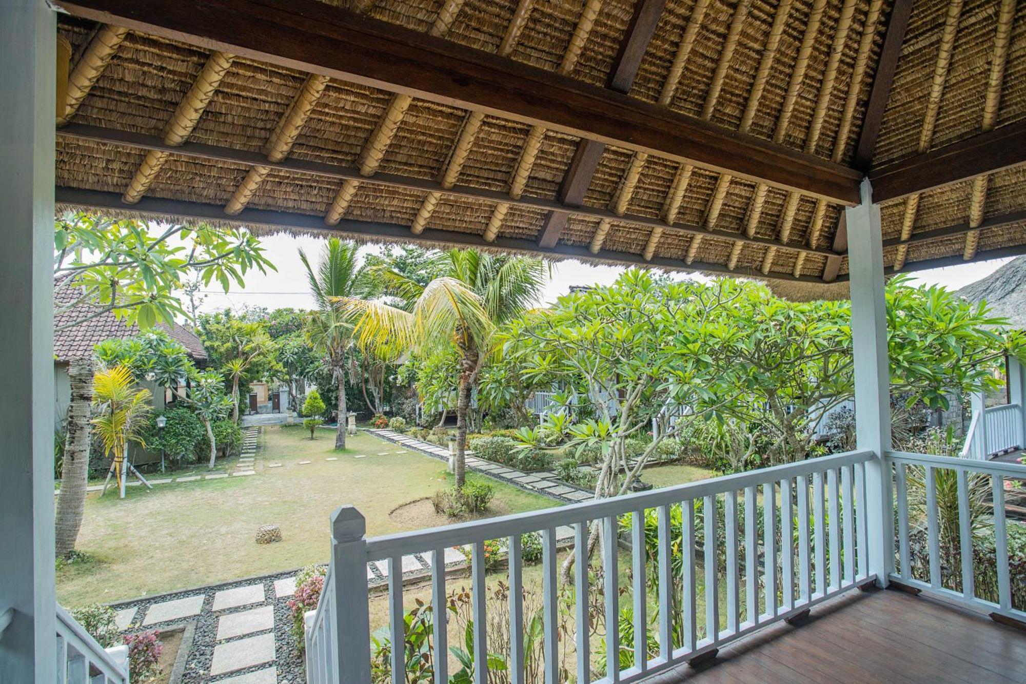 Koji Garden Huts Hotel Нуса Лембонган Екстериор снимка
