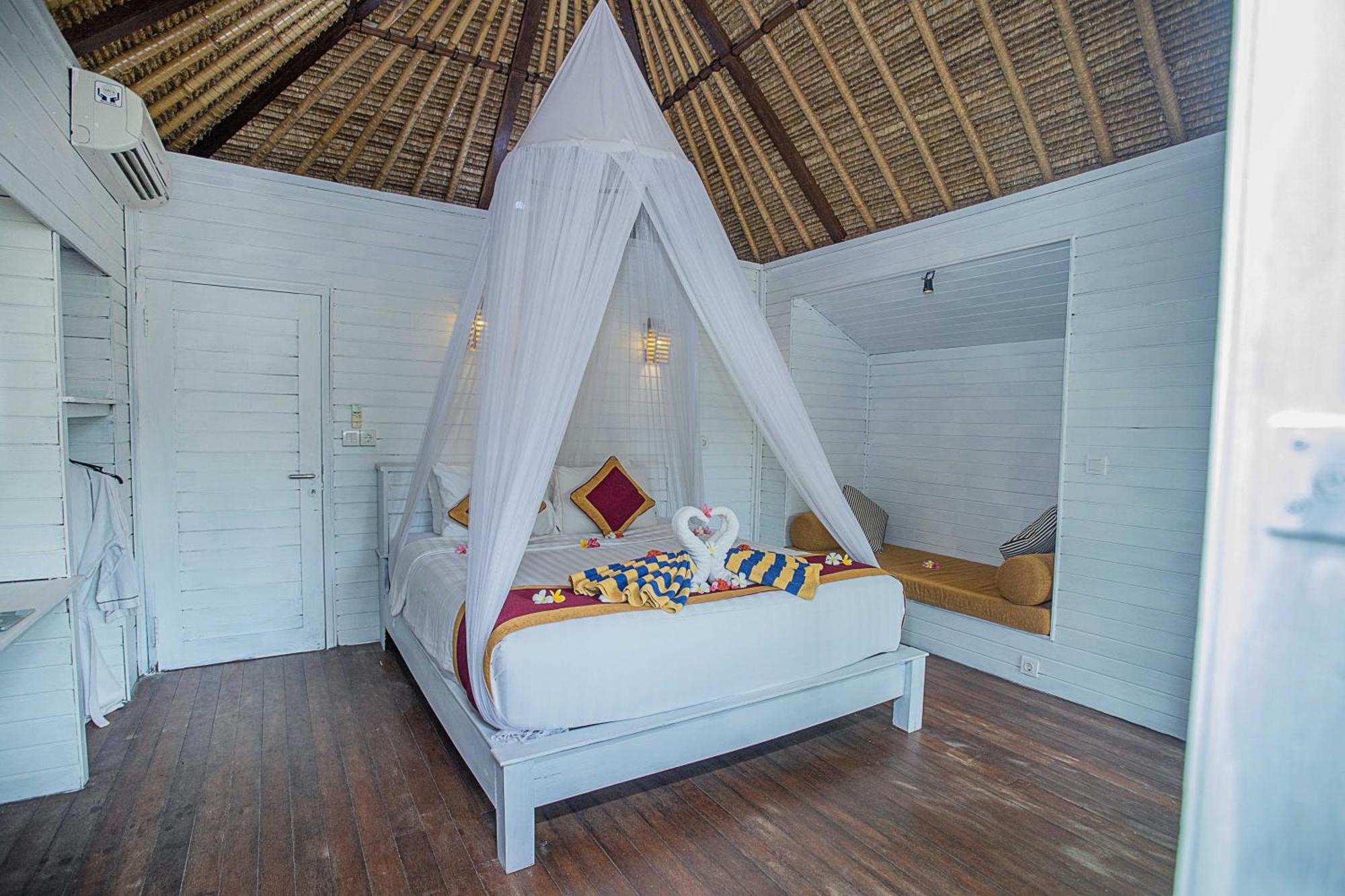 Koji Garden Huts Hotel Нуса Лембонган Екстериор снимка