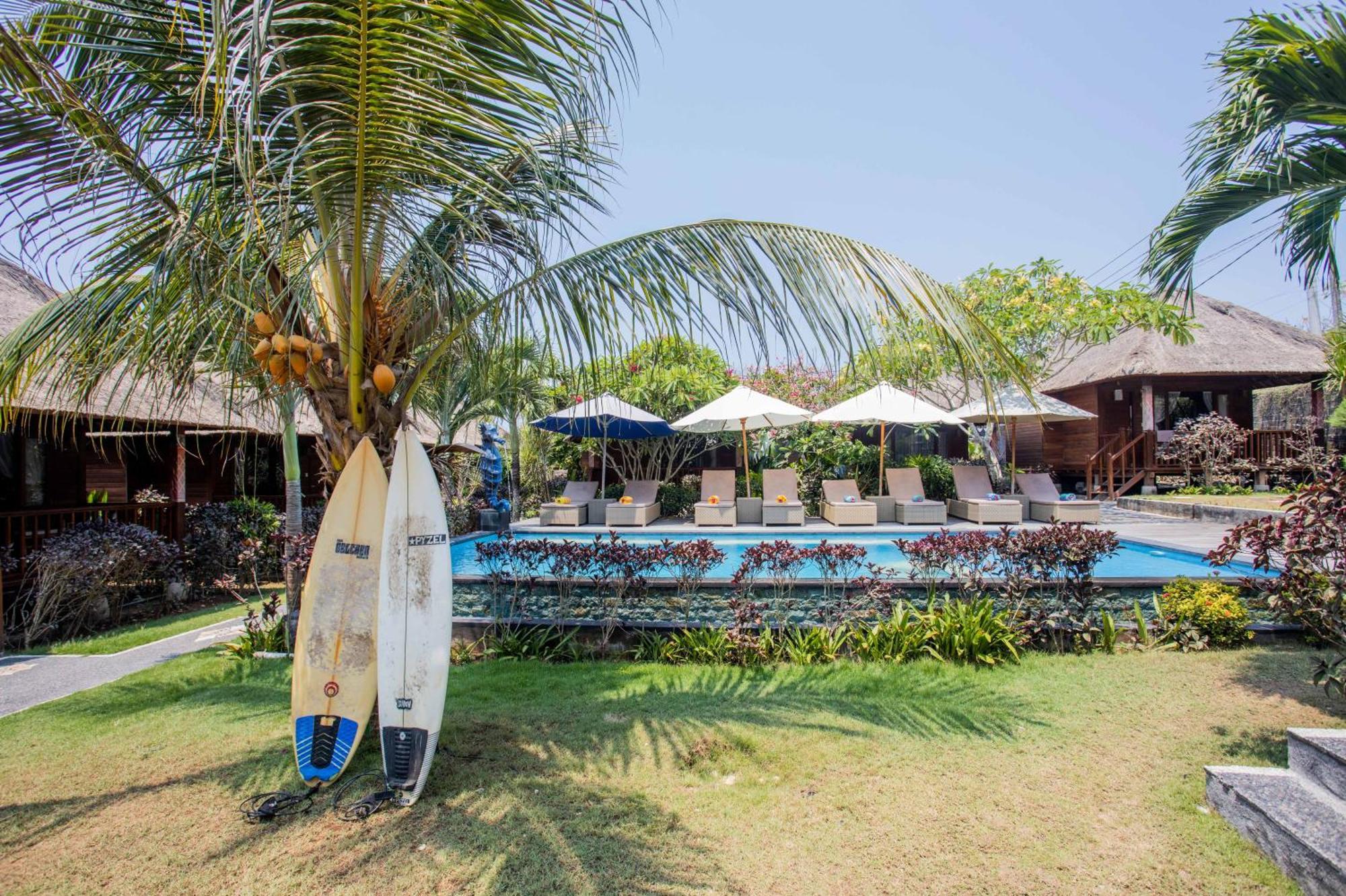 Koji Garden Huts Hotel Нуса Лембонган Екстериор снимка